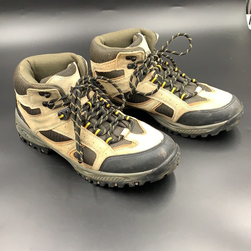 Denali Hiking Boots